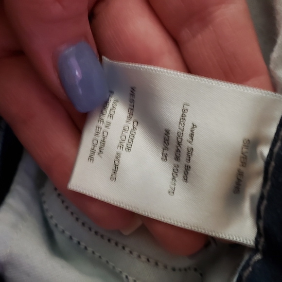 SILVERS - Picture 3 of 3